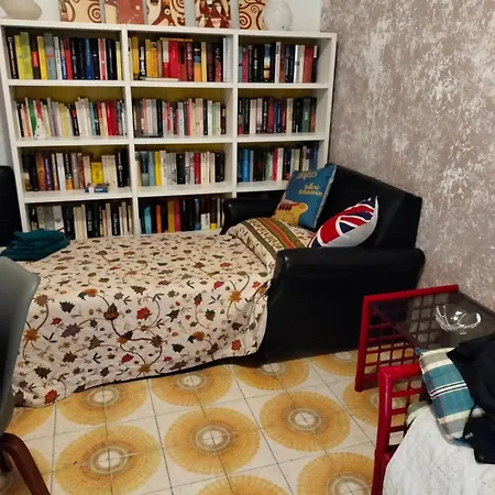 Yellow Submarine Freeparking Petfriendly * Rapallo