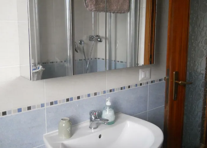 Yellow Submarine Freeparking Petfriendly *